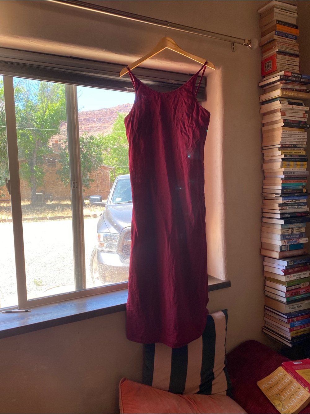 Linenfox Maxi Dress Burgundy - Picture 3 of 5